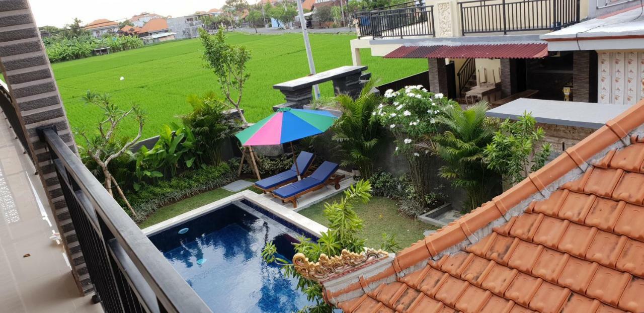 Sun Homestay Canggu Exterior foto